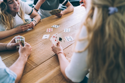 Soirée jeu à Portraits de Familles